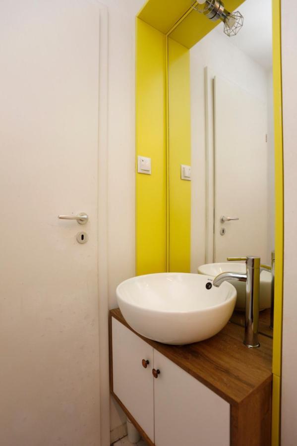 Platinum Apartment With 2 Bedrooms 布加勒斯特 外观 照片